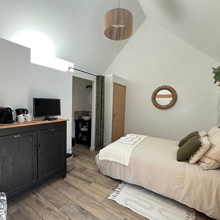Aux 2 Girouettes Bed & Breakfast Merville  ภายนอก รูปภาพ